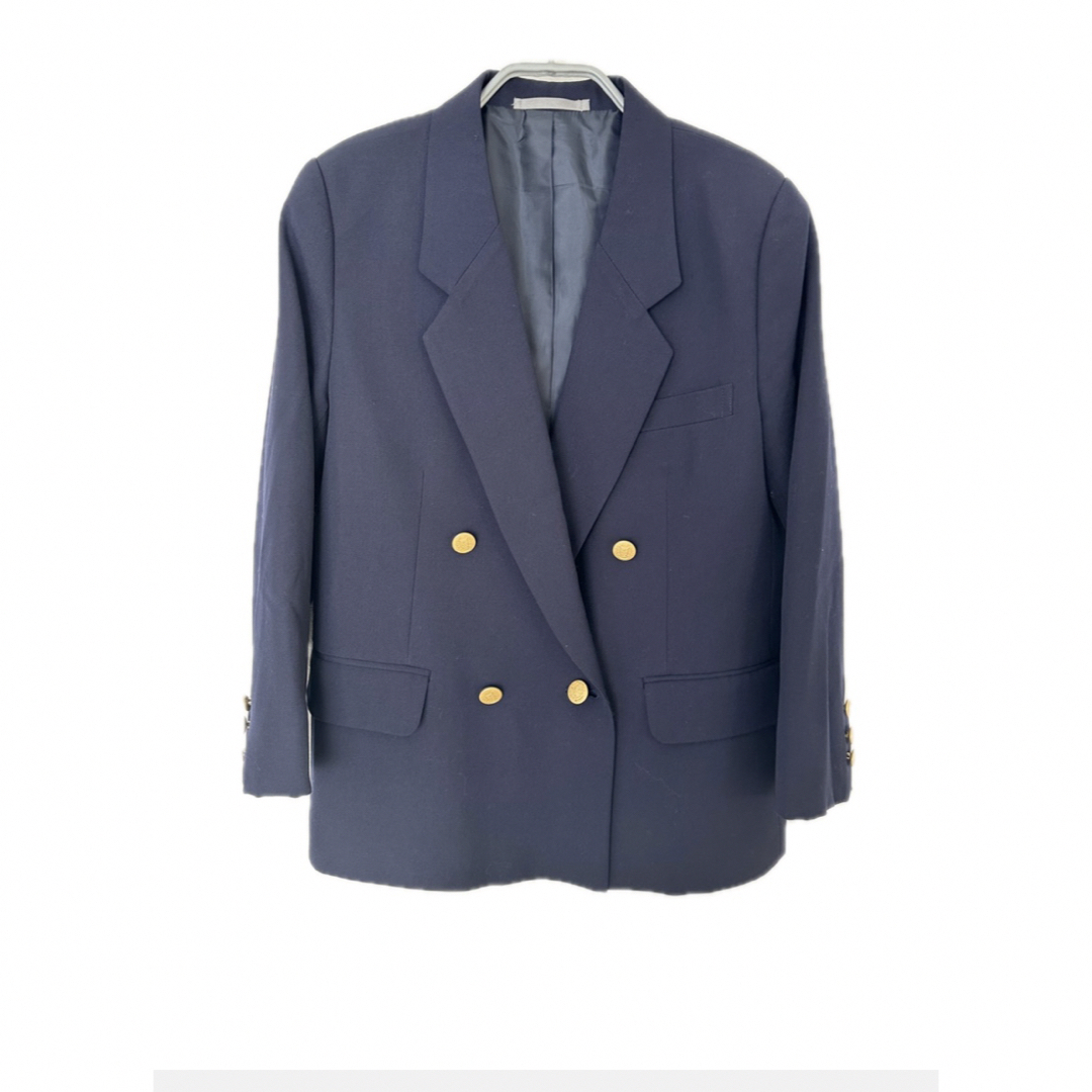 ダブルジャケット　紺ブレザー　金ボタン レディースのジャケット/アウター(テーラードジャケット)の商品写真