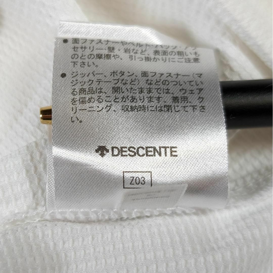 DESCENTE(デサント)の【デサント】ゴルフウェア　ブルゾン　L　白　フルジップ　ライトアウター スポーツ/アウトドアのゴルフ(ウエア)の商品写真