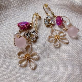 ピアス(ピアス)