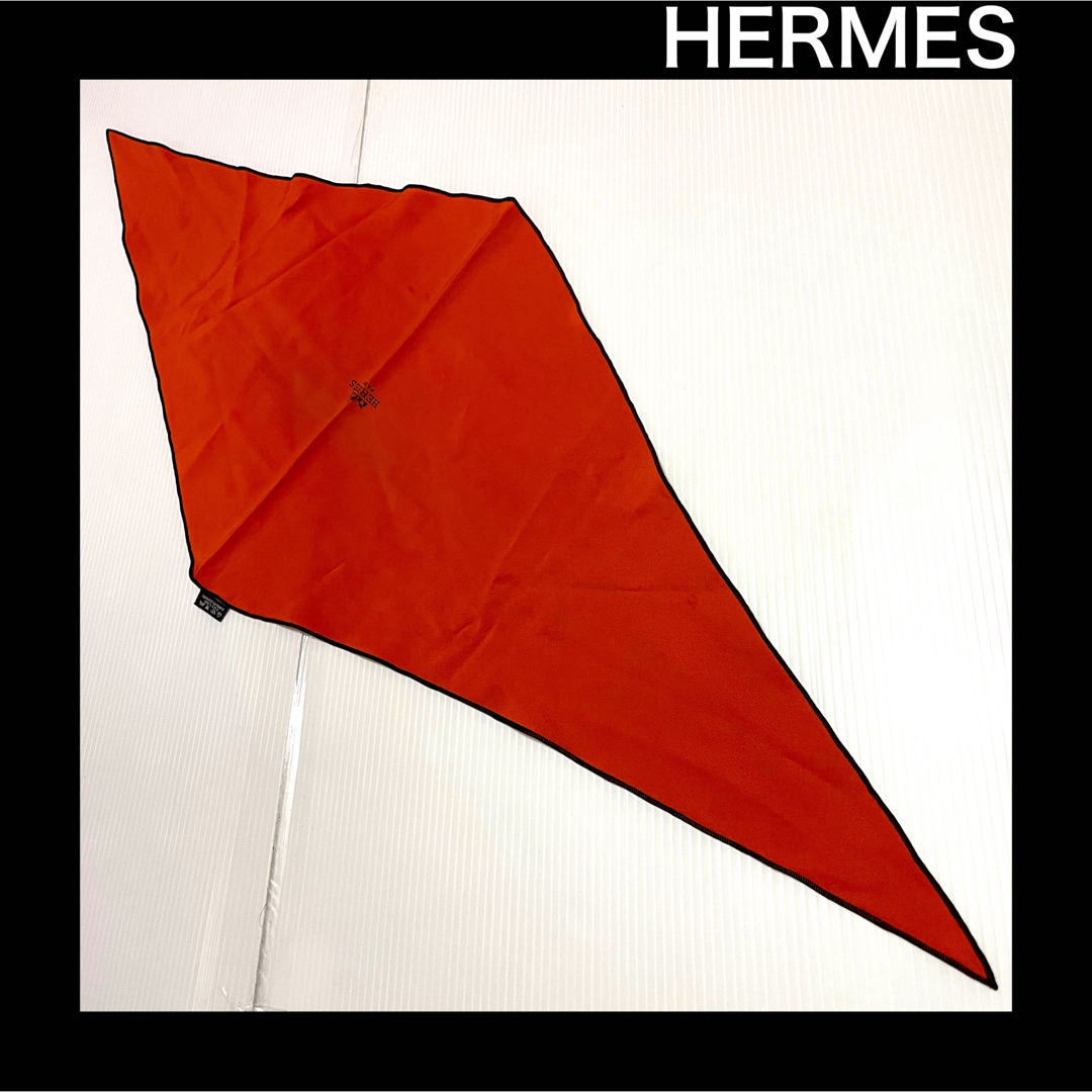 Hermes(エルメス)の【エルメスオレンジ】HERMES ロザンジェ　大判スカーフ　シルク　ホースロゴ レディースのファッション小物(バンダナ/スカーフ)の商品写真