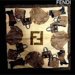 FENDI - 【オールズッカ】FENDI  大判ハンカチ　フェンディズッキーノFF モンスター