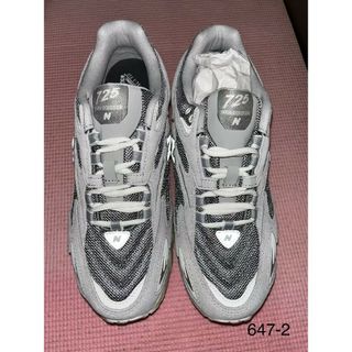 ニューバランス(New Balance)のニューバランス 725 26.5(スニーカー)