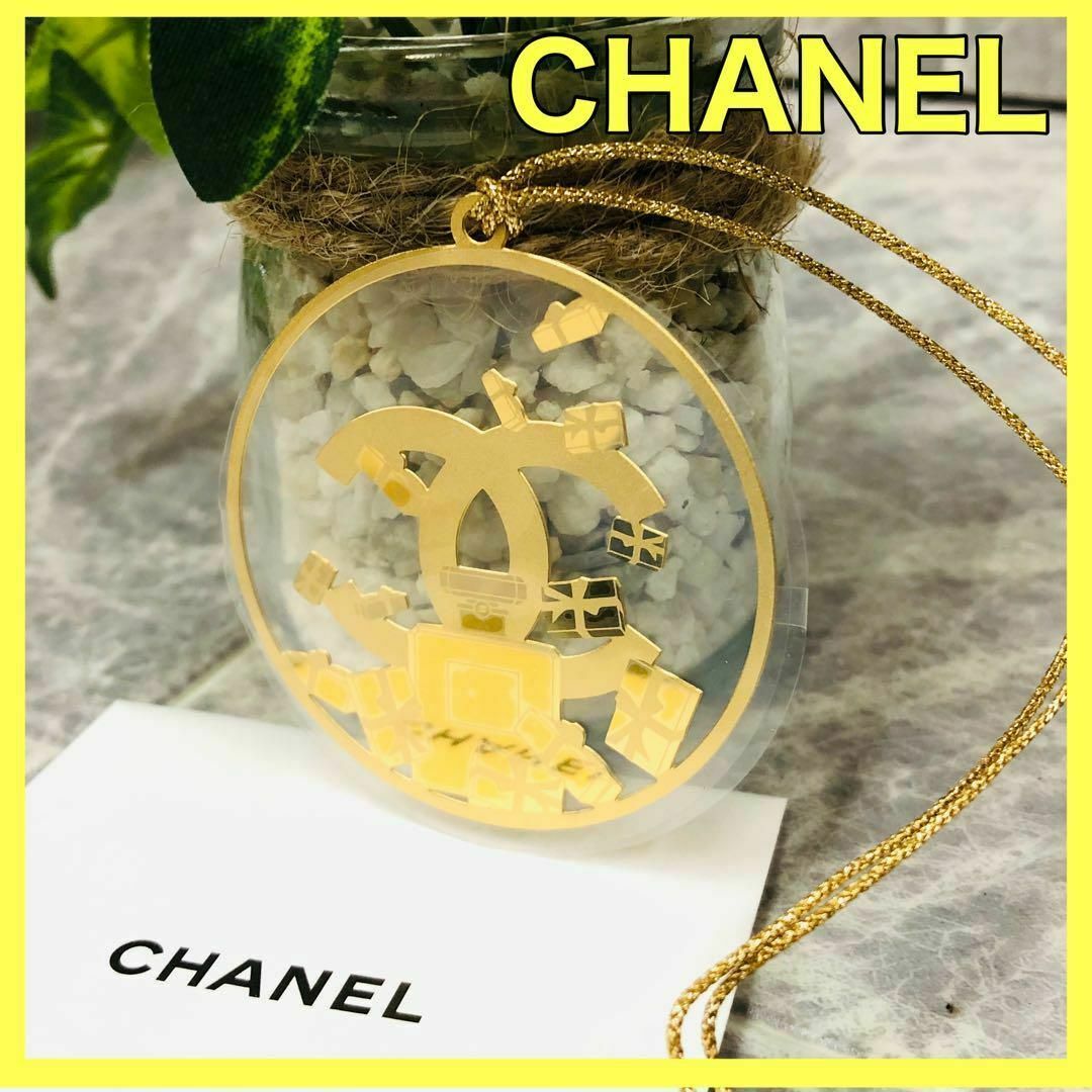 CHANEL(シャネル)の❤️極美品❤️ CHANEL メタル ホリデー限定チャーム オーナメント レディースのファッション小物(キーホルダー)の商品写真