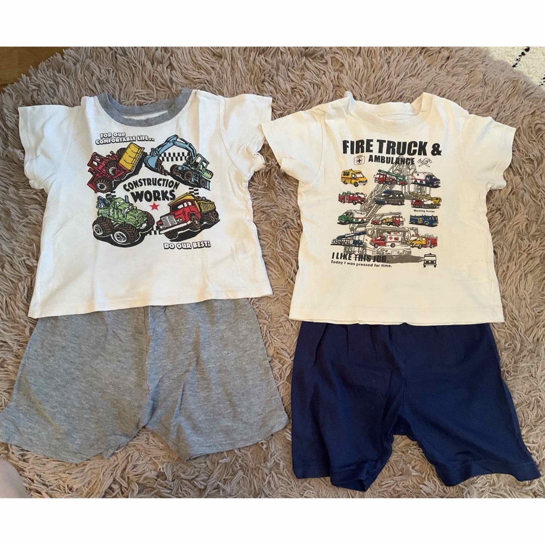 車柄 オシャレ パジャマ 100 キッズ/ベビー/マタニティのキッズ服男の子用(90cm~)(パジャマ)の商品写真