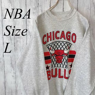 ビンテージ　シカゴブルズ　NBAバスケ　オーバーサイズＬ　灰色グレー　メンズ古着(スウェット)