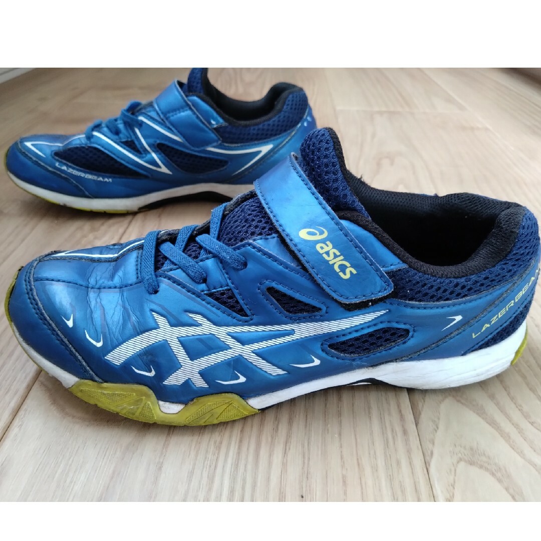 asics(アシックス)のアシックス asics 23cm スニーカー 小学生 キッズ/ベビー/マタニティのキッズ靴/シューズ(15cm~)(スニーカー)の商品写真