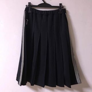 コムデギャルソン(COMME des GARCONS)の3/11まで取り置き中(ひざ丈スカート)