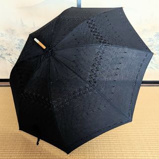 日傘 パラソル 黒 花柄 刺繍 80cm(傘)