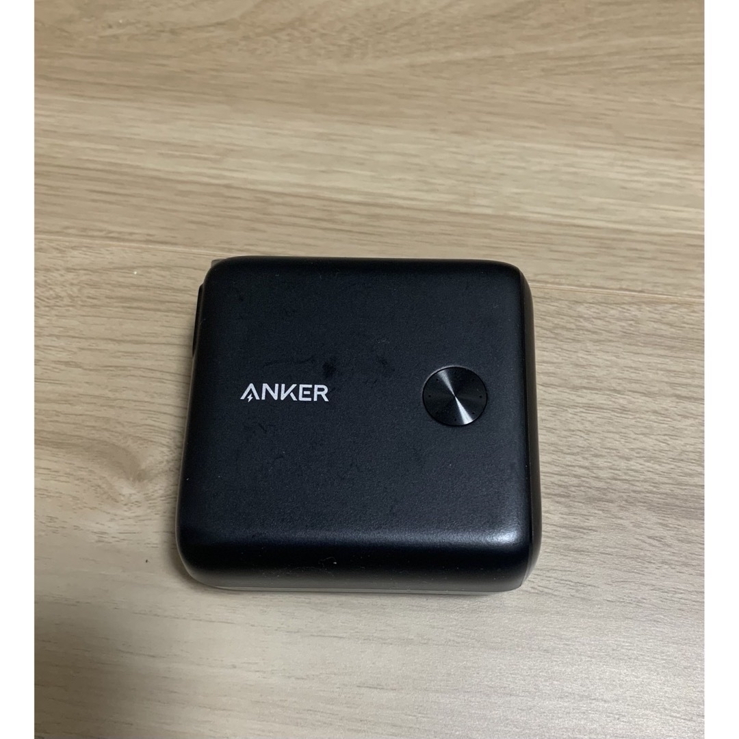 Anker(アンカー)の【けむっち様専用】Ankerモバイルバッテリー スマホ/家電/カメラのスマートフォン/携帯電話(バッテリー/充電器)の商品写真