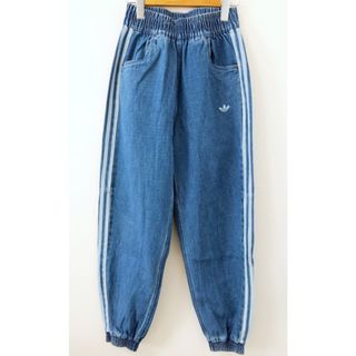 アディダス(adidas)のadidas（アディダス）H11511　TRACK PANTS BAHIA BLUE　デニム　リラックスパンツ　レディース【E2961-007】(デニム/ジーンズ)