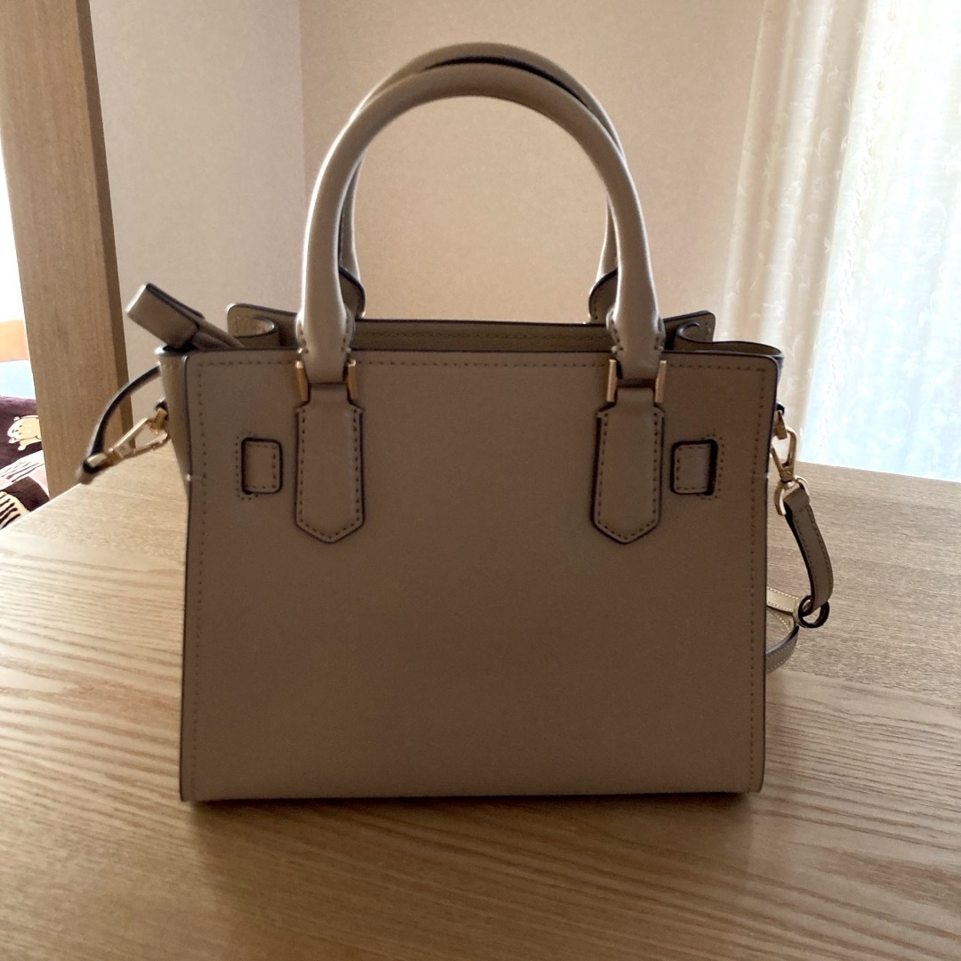 Michael Kors(マイケルコース)の未使用♡マイケルコース♡ハミルトン♡小さめ♡ショルダーバッグ♡ライトブラウン系 レディースのバッグ(ショルダーバッグ)の商品写真