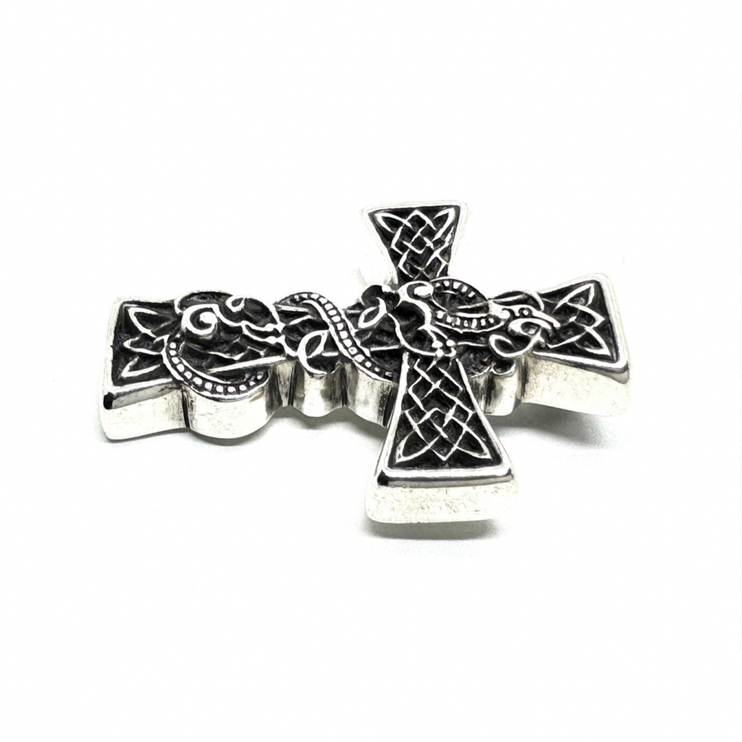 Chrome Hearts(クロムハーツ)のクロムハーツ ケルティッククロス XS ネックレス 925 シルバーペンダント メンズのアクセサリー(ネックレス)の商品写真