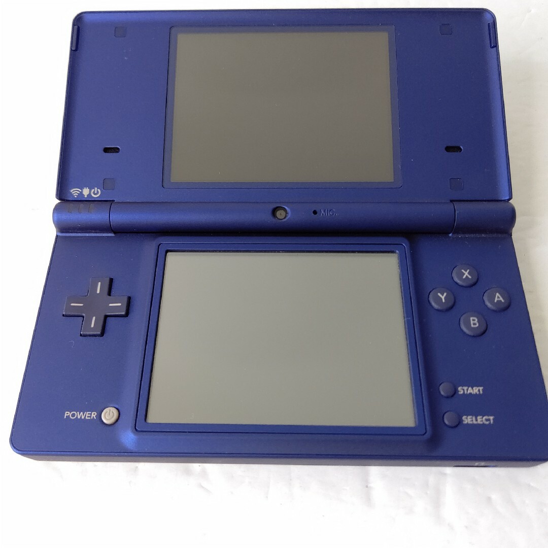 ニンテンドーDS(ニンテンドーDS)のNintendo　ニンテンドーDSi　メタリックブルー　画面極美品　任天堂 エンタメ/ホビーのゲームソフト/ゲーム機本体(携帯用ゲーム機本体)の商品写真