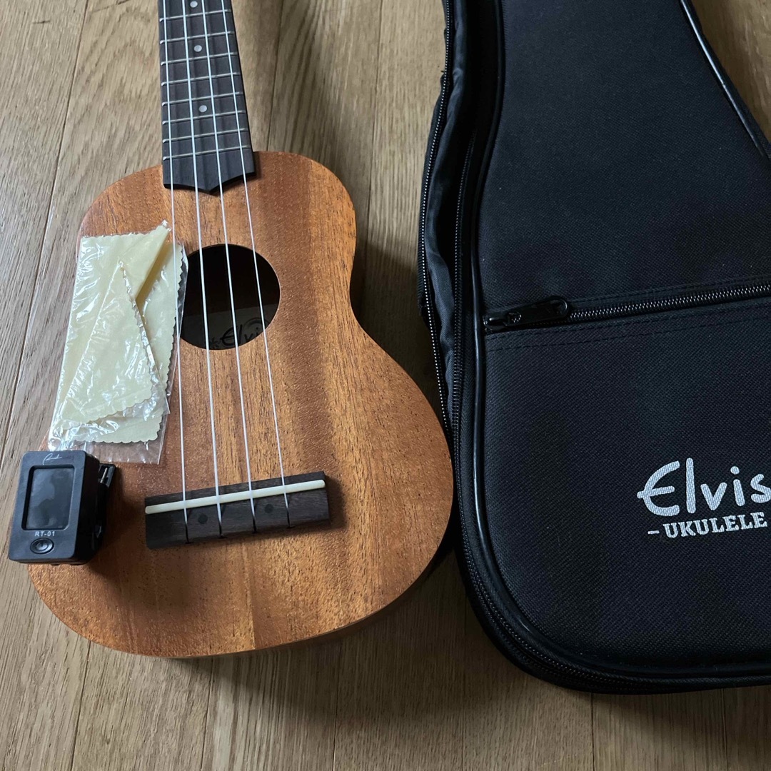 elvis ukulele ウクレレ　U100s 楽器のウクレレ(ソプラノウクレレ)の商品写真