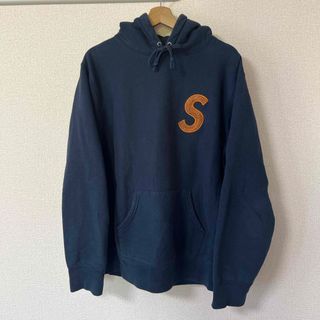 supreme Sロゴ　パーカー