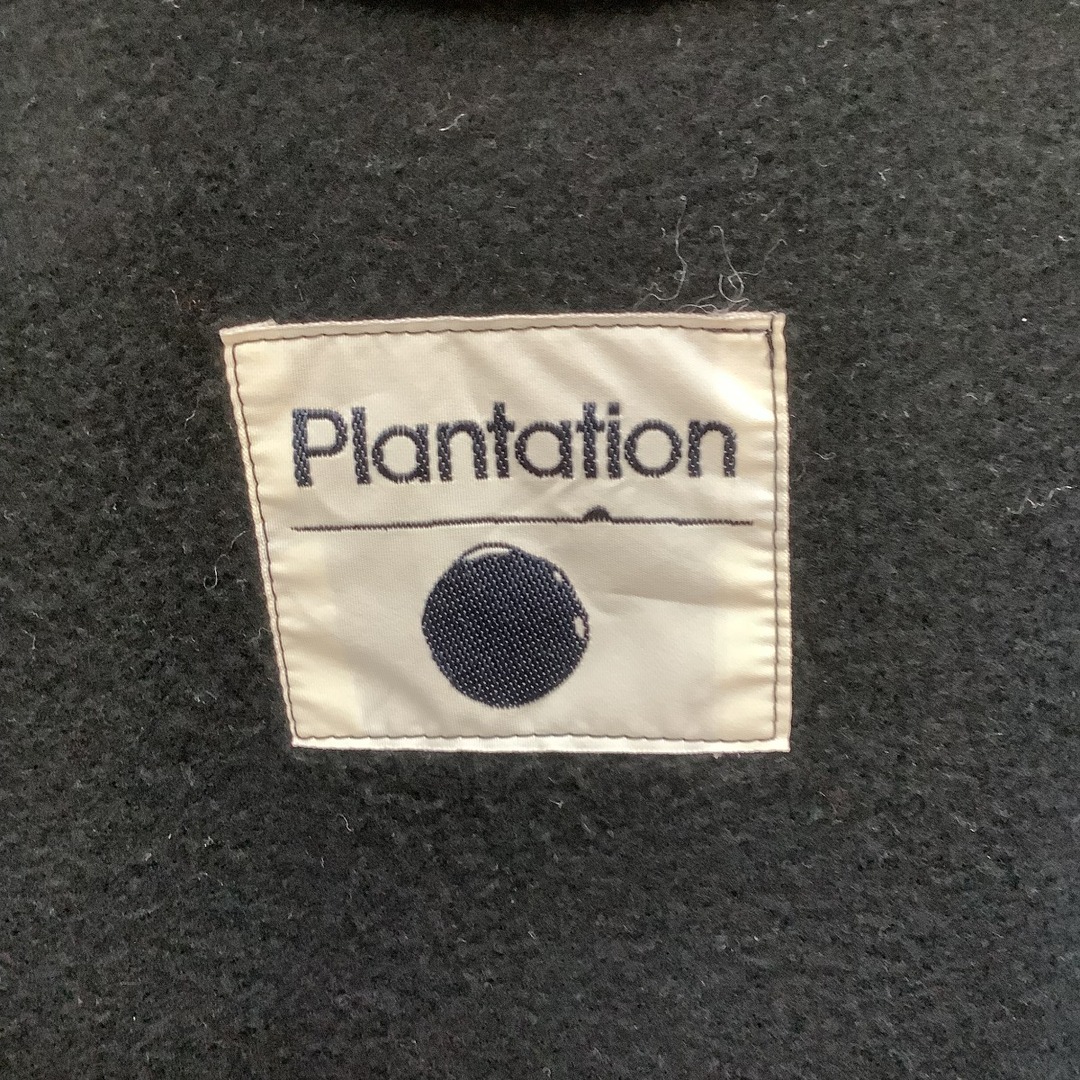 Plantation(プランテーション)の♪♪plantation プランテーション イッセイミヤケ ISSEY MIYAKE メンズ コート  PL38-JA694 ブラック メンズのジャケット/アウター(その他)の商品写真