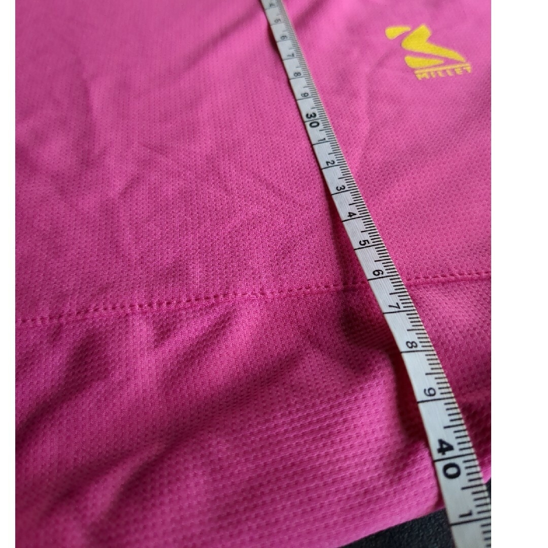 MILLET(ミレー)のMILLET 　ピンクのポロシャツ　全面メッシュ　着丈５６センチ レディースのトップス(ポロシャツ)の商品写真