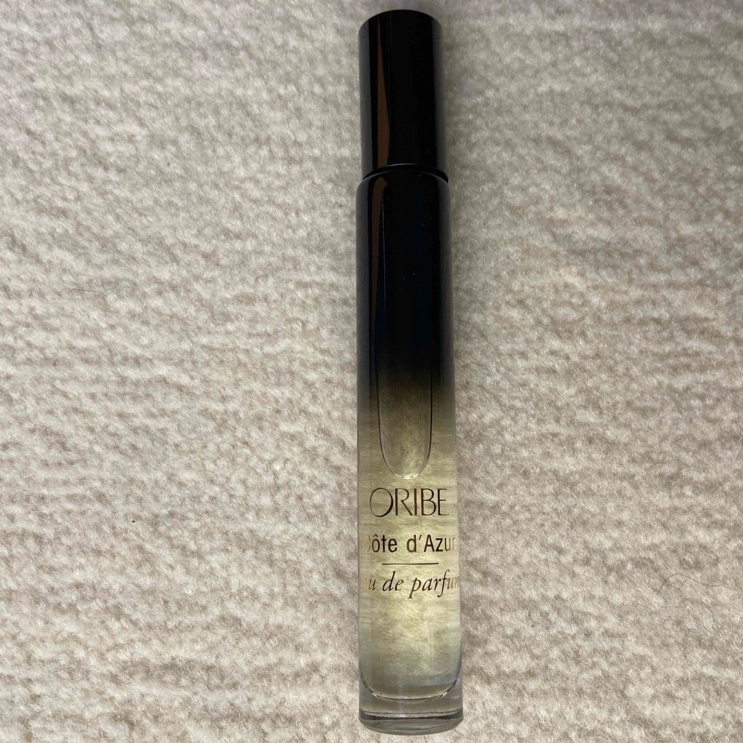 オーべ　ロールオンパフューム　10ml サイズボトル コスメ/美容の香水(ユニセックス)の商品写真