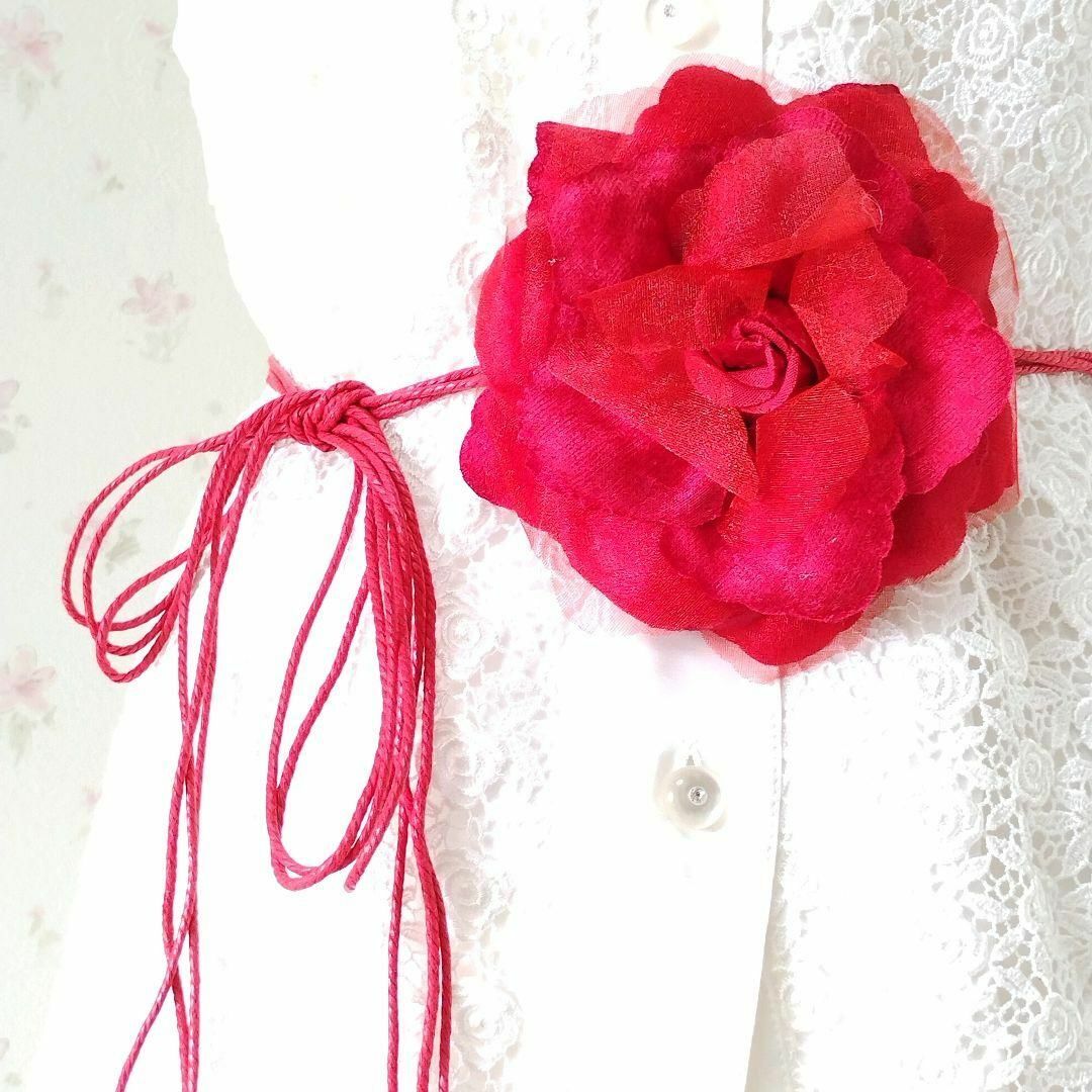 【レッド】大き花が かわいい ベルト　レディースコルセット レディースのファッション小物(ベルト)の商品写真
