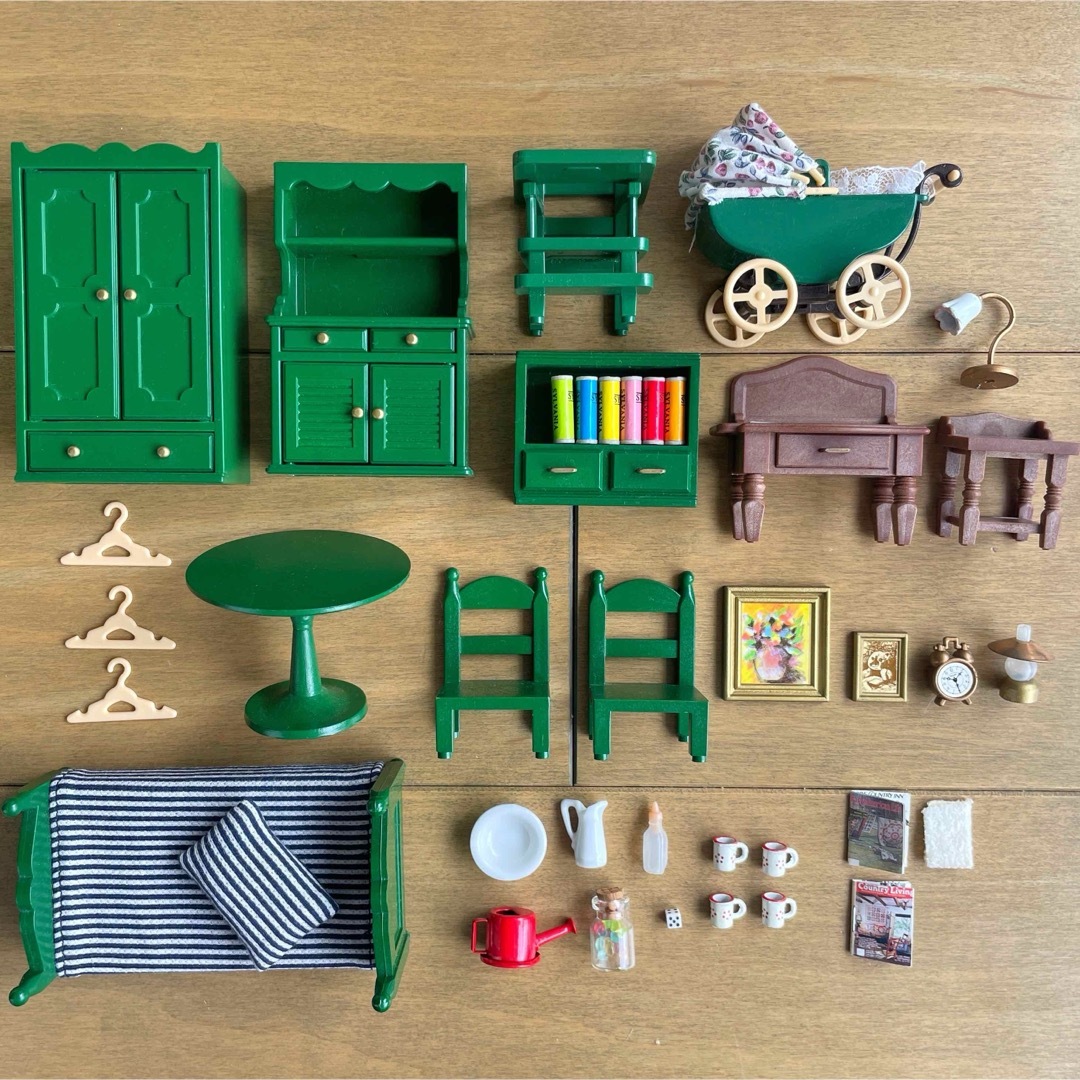 シルバニアファミリー(シルバニアファミリー)のシルバニアファミリー　家具　小物　セット　美品　レア キッズ/ベビー/マタニティのおもちゃ(ぬいぐるみ/人形)の商品写真
