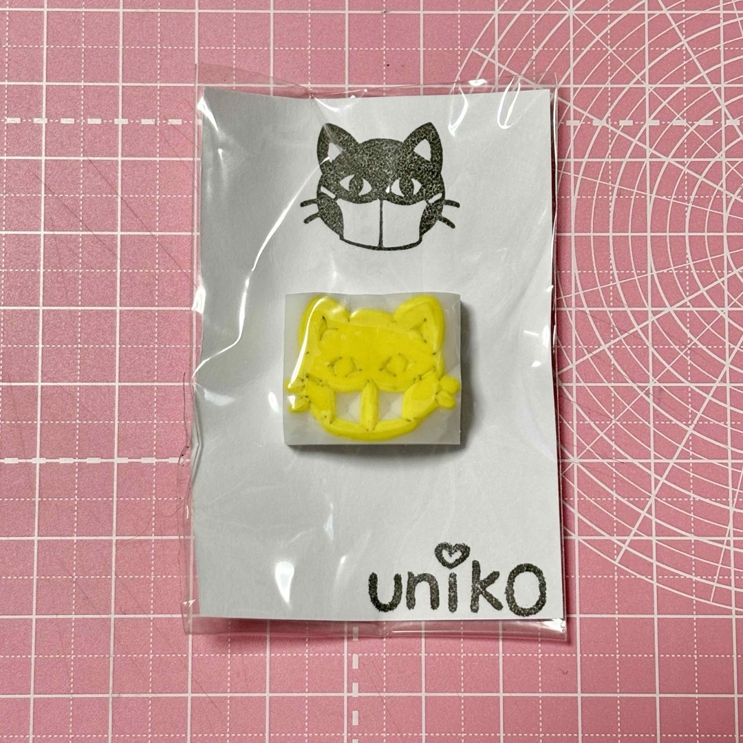 消しゴムはんこ　マスク猫① ハンドメイドの文具/ステーショナリー(はんこ)の商品写真