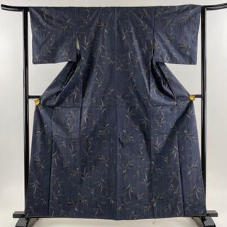 大島紬 身丈161cm 裄丈63cm 正絹 美品 秀品 【中古】(着物)