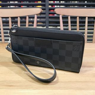 LOUIS VUITTON - 新品同様 ルイヴィトン 現行 ダミエグラフィット ジッピードラゴンヌ 長財布