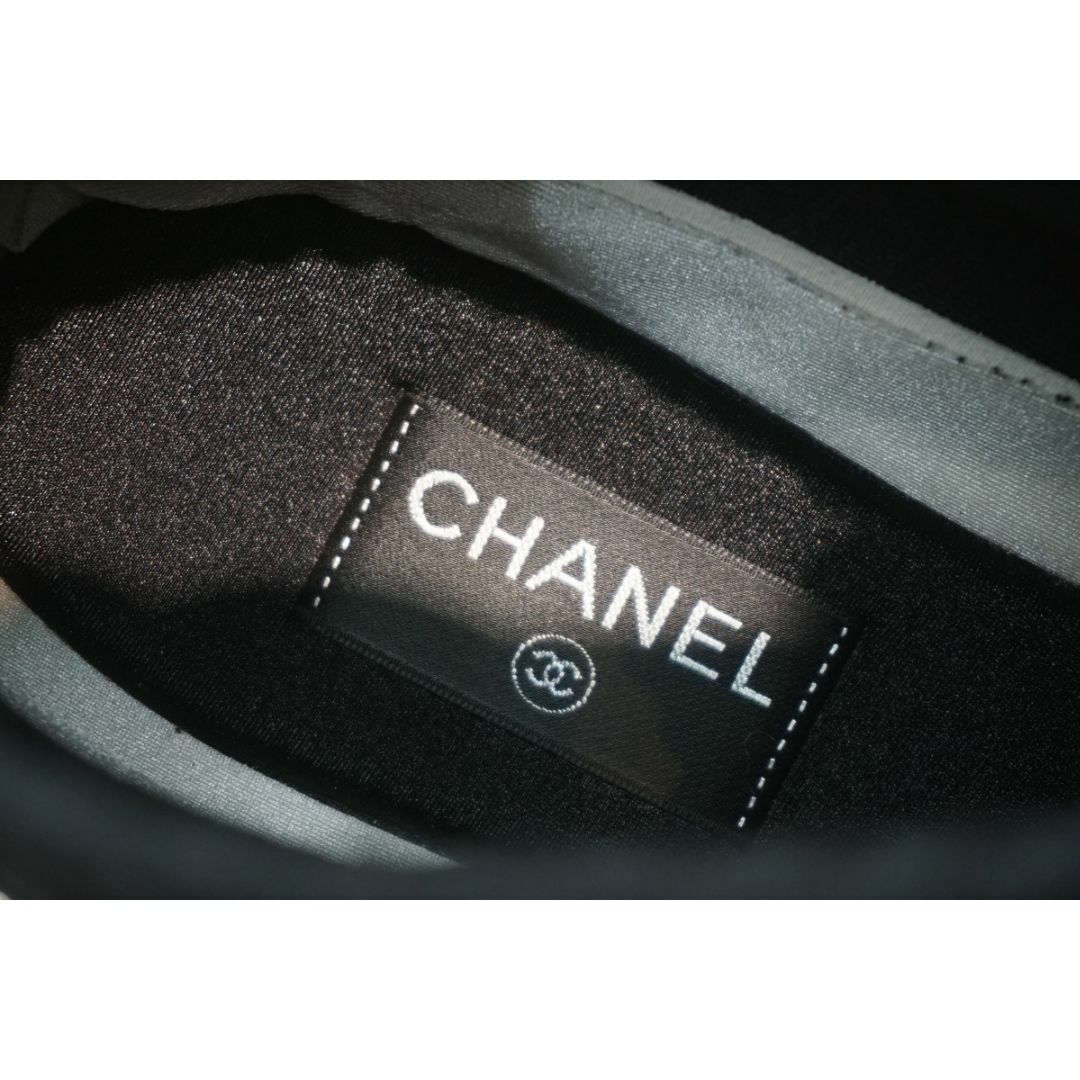 CHANEL(シャネル)の美品17AW CHANEL ソックス スニーカー G33070 黒417O▲ メンズの靴/シューズ(スニーカー)の商品写真