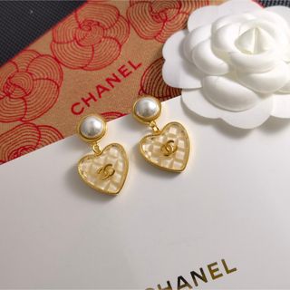 CHANEL - シャネル　ピアス