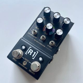 Walrus Audio R1