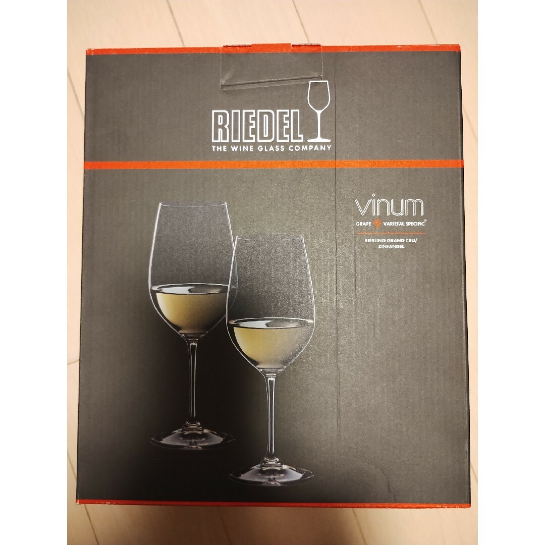 RIEDEL(リーデル)のRIEDEL ヴィノムジンファンデルリースリング・グラン・クリユ インテリア/住まい/日用品のキッチン/食器(グラス/カップ)の商品写真