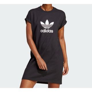 アディダス(adidas)のワンピース アディダス Tシャツワンピース / Mサイズ　ブラック(ひざ丈ワンピース)