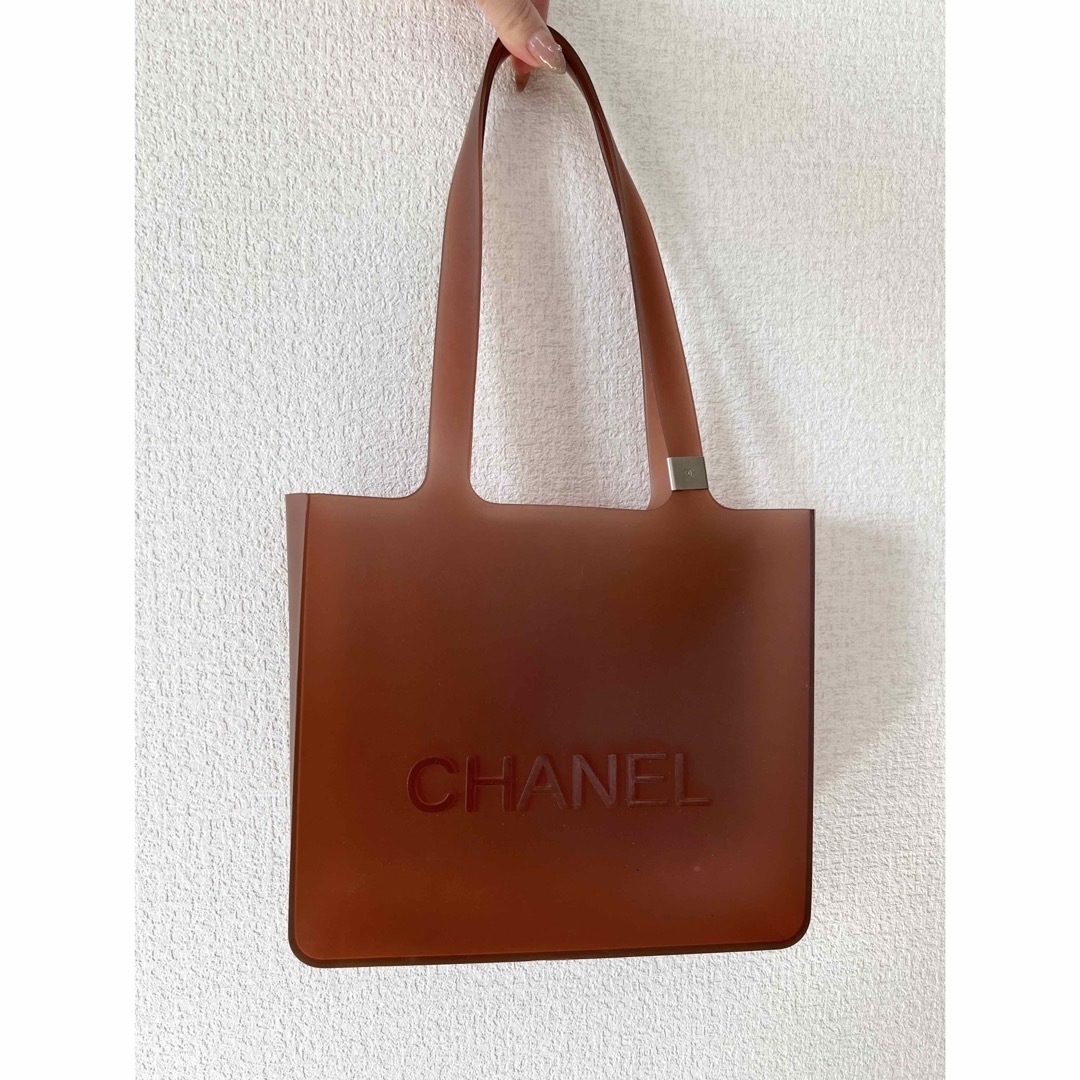 iPhone(アイフォーン)のCHANEL ラバートート　美品　ビンテージ　ブラウン レディースのバッグ(トートバッグ)の商品写真