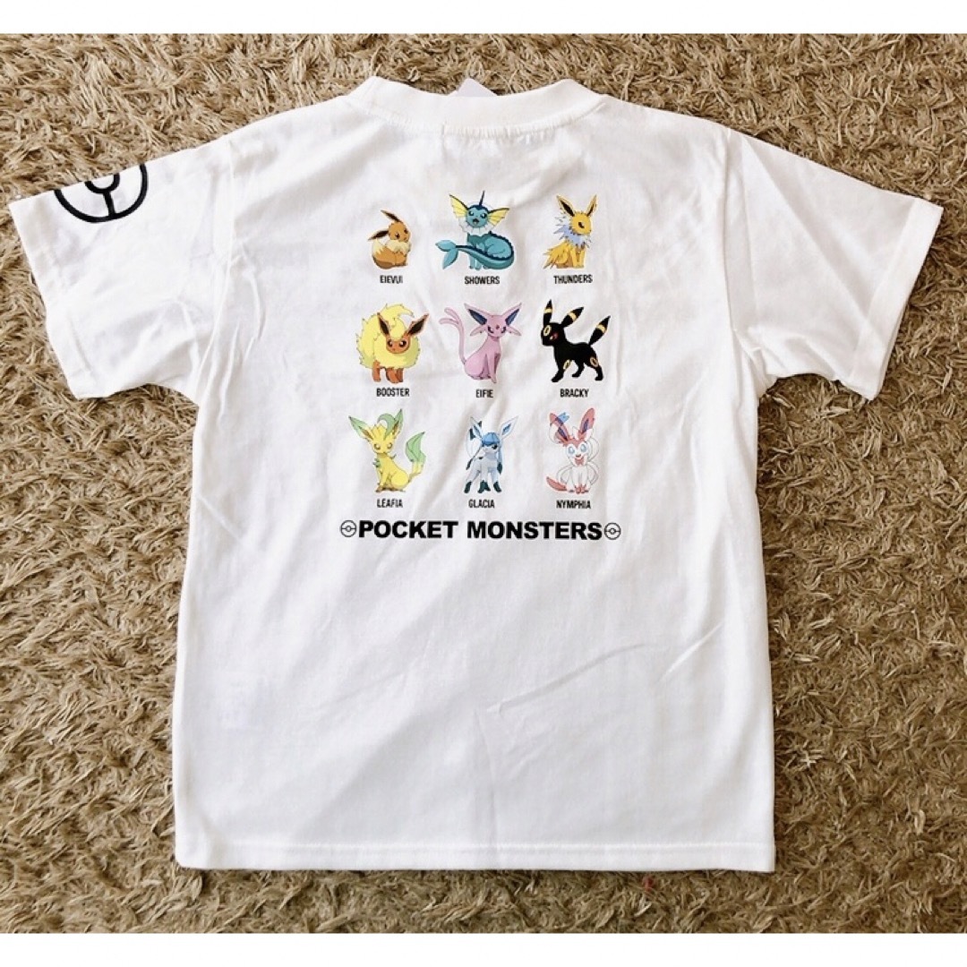 ① 新作　　ポケモン　イーブイ　ブイズ　進化　tシャツ バックプリント キッズ/ベビー/マタニティのキッズ服男の子用(90cm~)(Tシャツ/カットソー)の商品写真