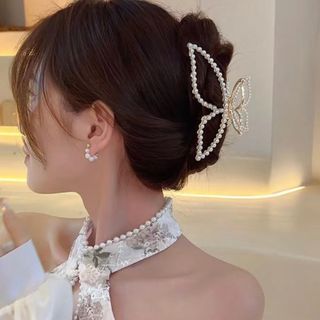 ❤️人気商品❤️蝶々 ヘアクリップ ヘアアクセサリー パール ホワイト