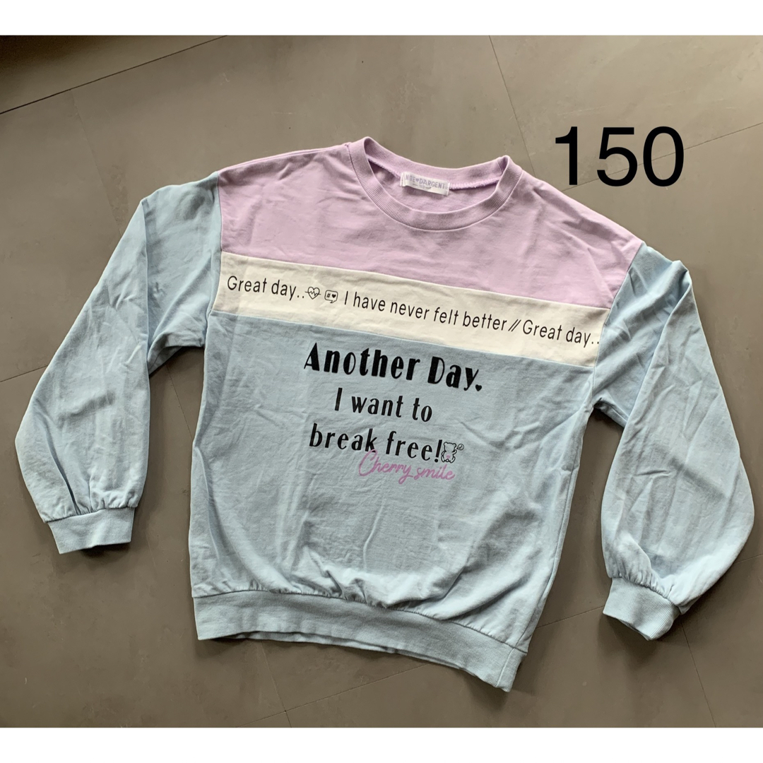 トレーナー　長袖Tシャツ　150サイズ キッズ/ベビー/マタニティのキッズ服女の子用(90cm~)(Tシャツ/カットソー)の商品写真