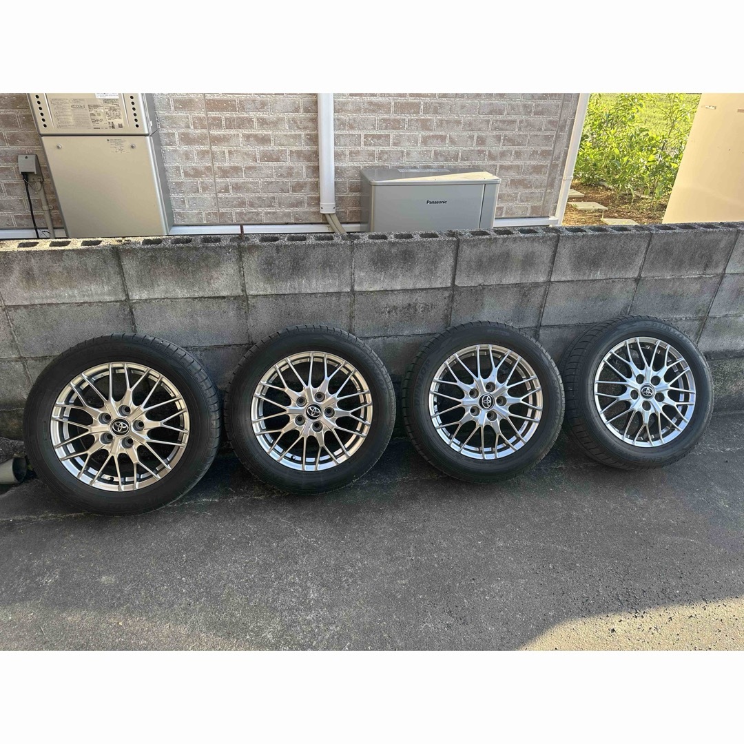 ノア205/55/16純正BBS アルミ　ホイール　ヴォクシー  タイヤ付き 自動車/バイクの自動車(タイヤ・ホイールセット)の商品写真