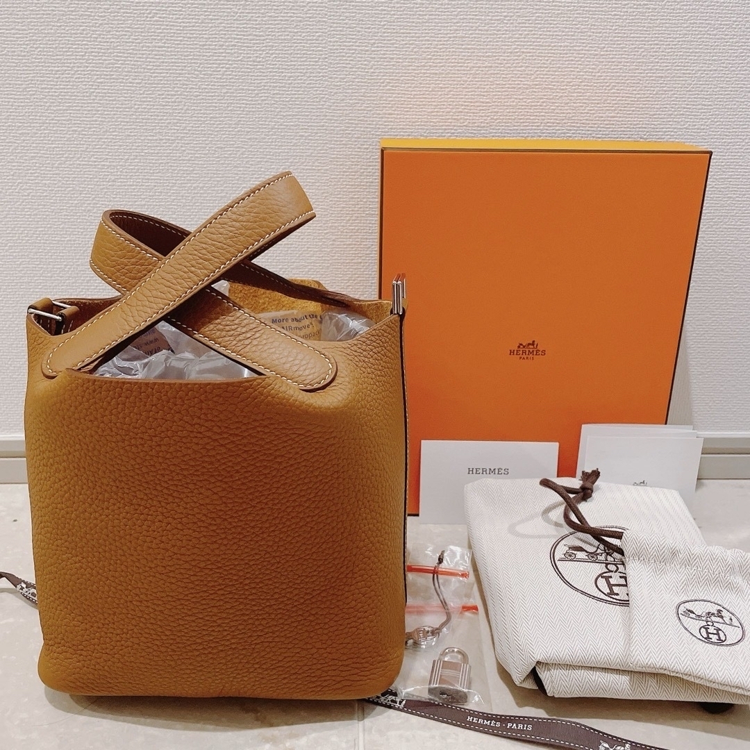 Hermes(エルメス)の新品未使用 エルメス ピコタンロックPM ゴールド×シルバー金具　W刻印 レディースのバッグ(ハンドバッグ)の商品写真