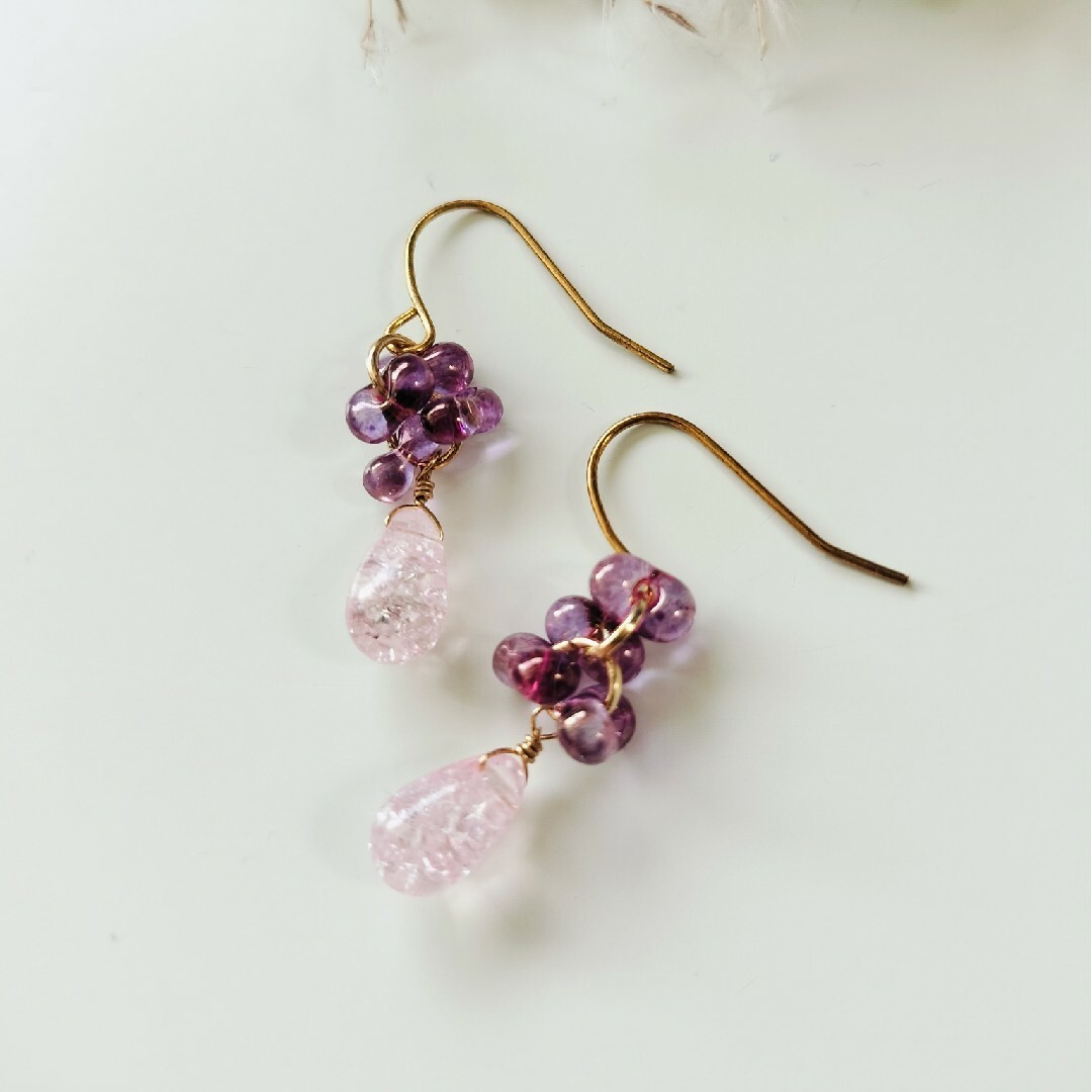 NEW♡チェコseries＊クラックピンク×ミスティックピンク ハンドメイドのアクセサリー(ピアス)の商品写真