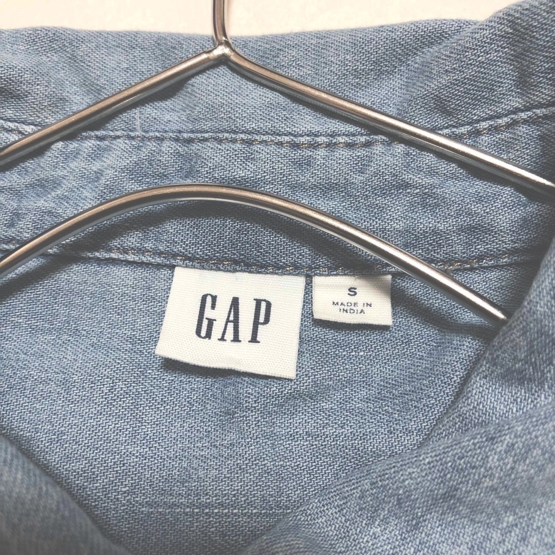 GAP(ギャップ)のGAP  デニムシャツワンピース  Sサイズ レディースのワンピース(ひざ丈ワンピース)の商品写真