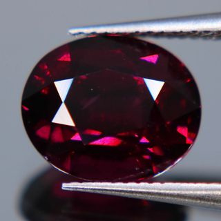 天然ロードライトガーネット 3.92ct【P169】