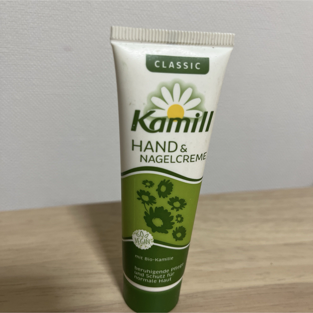 Kamill ハンドクリーム　30ml クラシック コスメ/美容のボディケア(ハンドクリーム)の商品写真