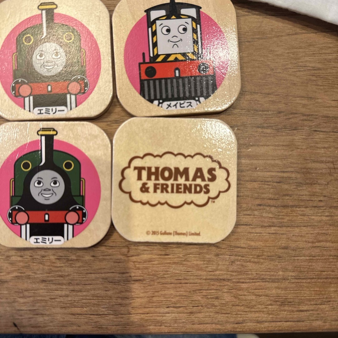 THOMAS(トーマス)のきかんしゃトーマス　木製　カルタ キッズ/ベビー/マタニティのおもちゃ(知育玩具)の商品写真