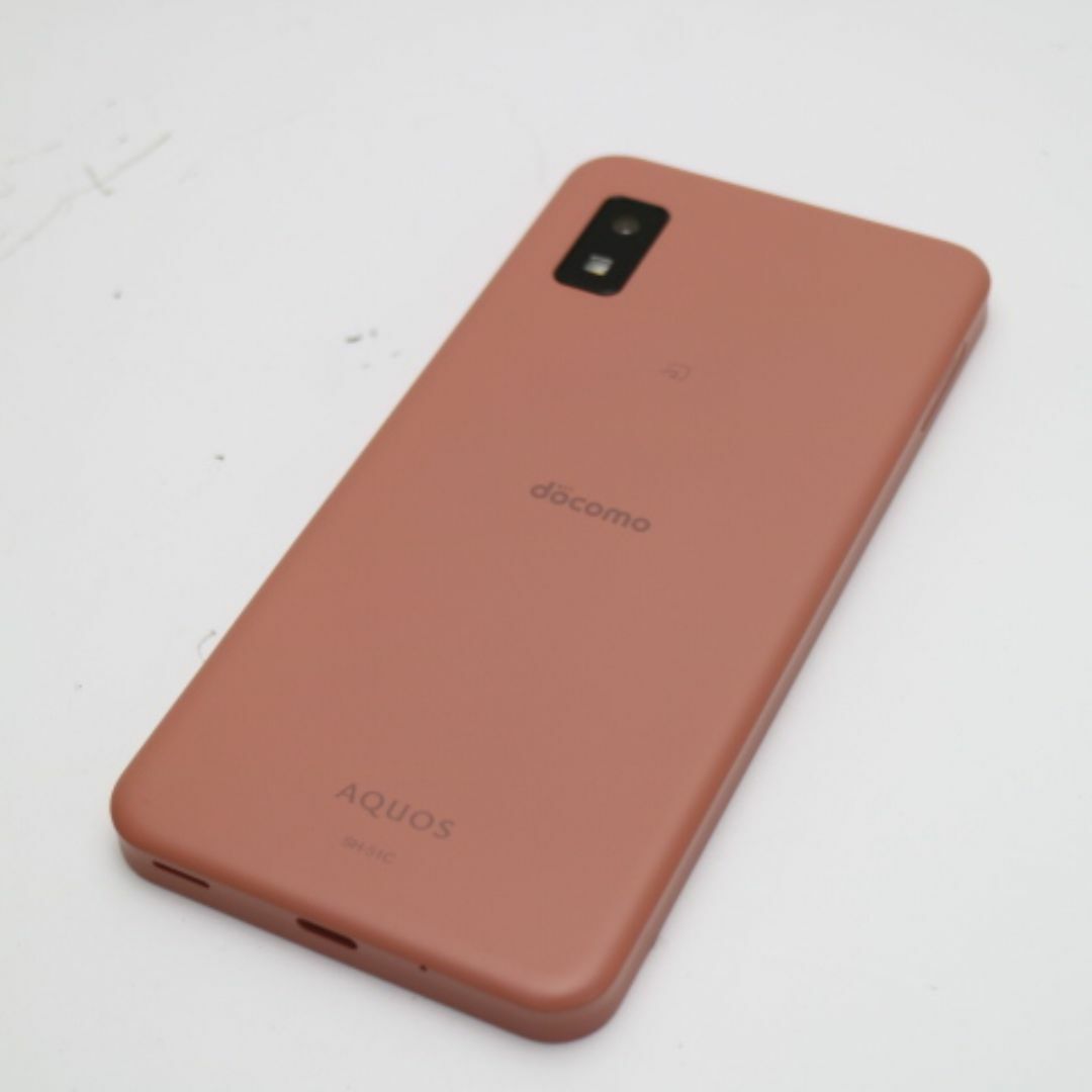 SHARP(シャープ)の新品同様 AQUOS wish2 SH-51C コーラル M111 スマホ/家電/カメラのスマートフォン/携帯電話(スマートフォン本体)の商品写真