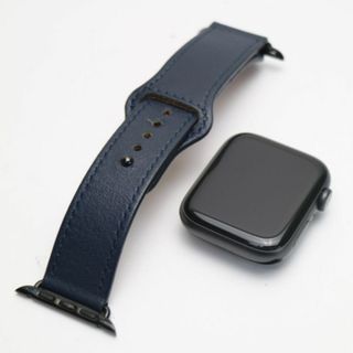 超美品 Apple Watch SE GPS 44mm  スペースグレイ M111