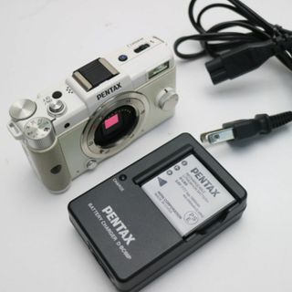 ペンタックス(PENTAX)の超美品 PENTAX Q ホワイト  M111(ミラーレス一眼)