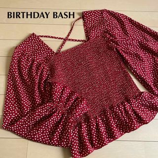 BIRTHDAY BASH - BIRTHDAY BASH ハート柄トップス　シャーリング　サイズF