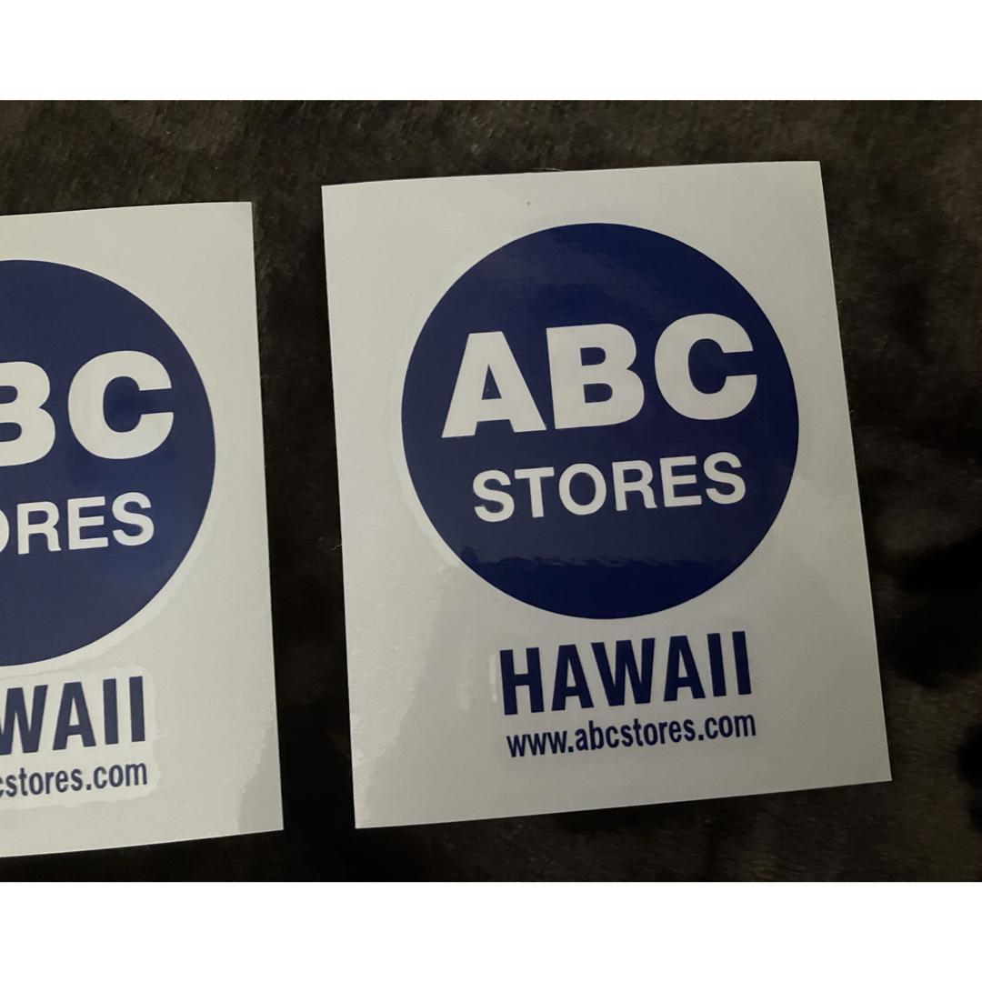 ハワイABC ストア　ステッカー（ブルー）2枚セット　匿名無料配送 自動車/バイクの自動車(車外アクセサリ)の商品写真