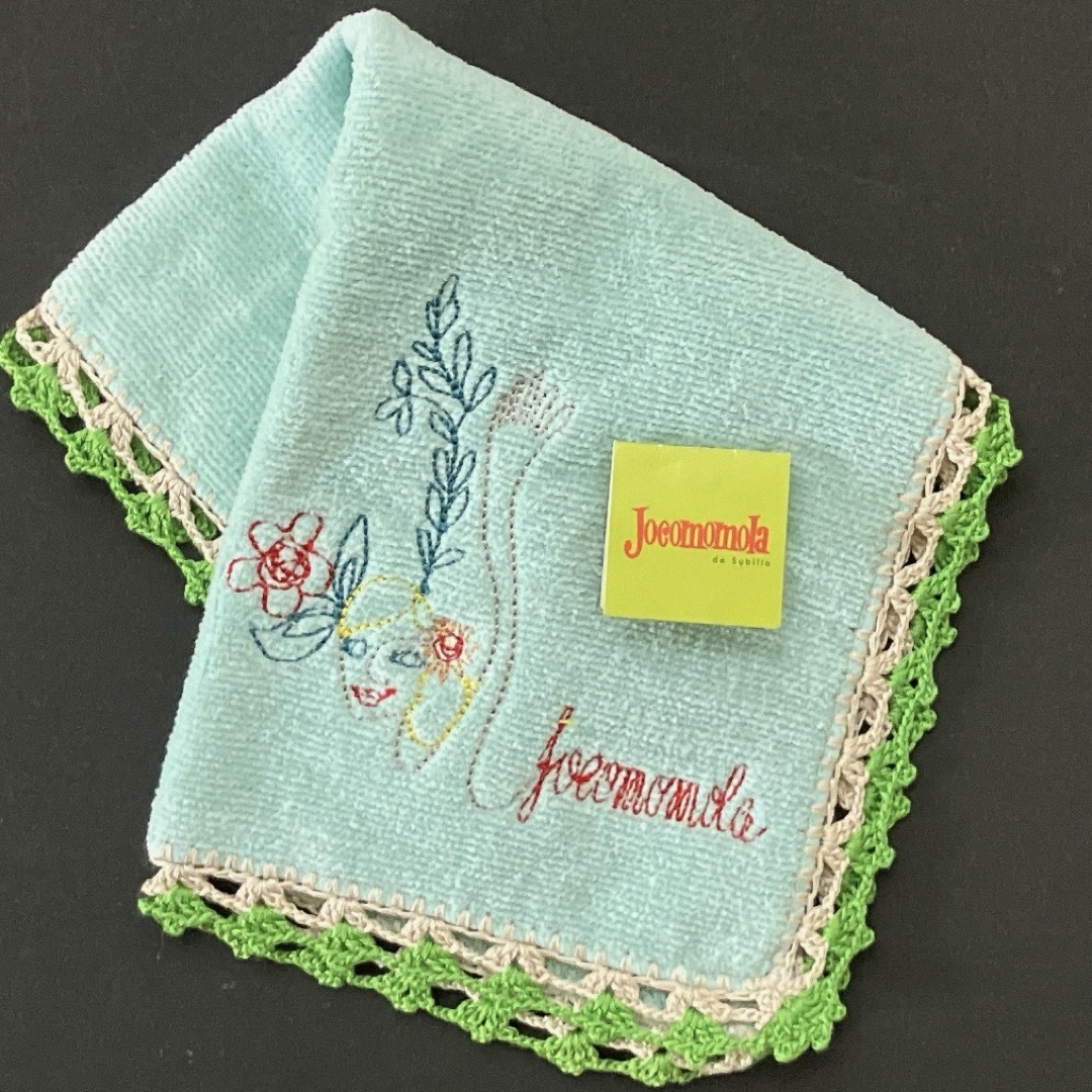 Jocomomola(ホコモモラ)のJocomomola  ホコモモラ　刺繍　タオルハンカチ レディースのファッション小物(ハンカチ)の商品写真