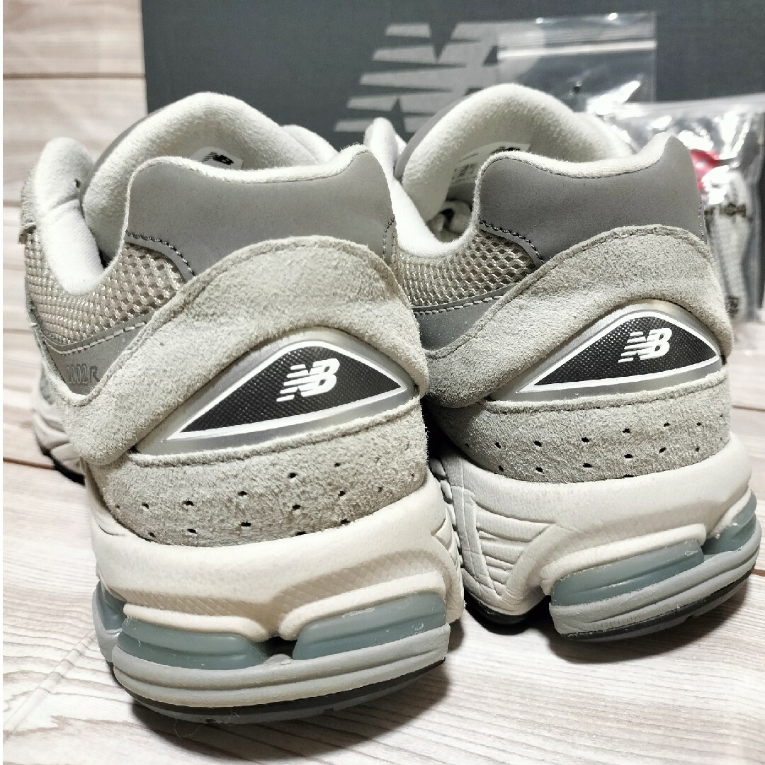 New Balance(ニューバランス)の【新品に近い】一部未使用 ニューバランス ML2002R0 26.5cm メンズの靴/シューズ(スニーカー)の商品写真